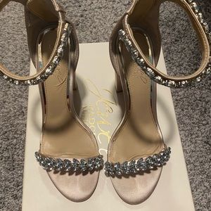 Mayra Badgley Mischka